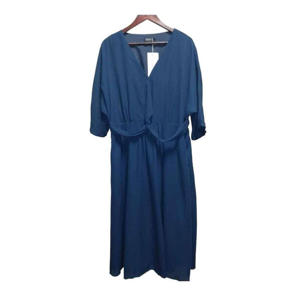 NWT Beautiful blue dress by Bloomchic‎ size 18-20